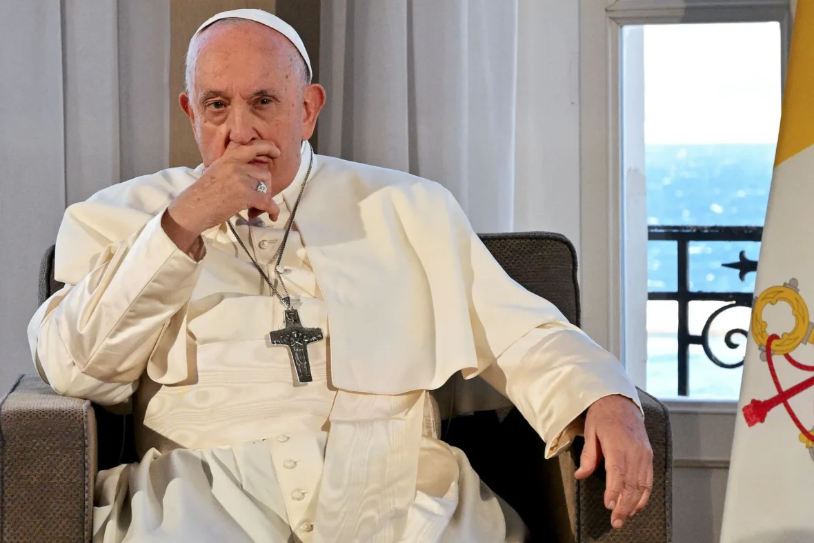 Pope Francis hints at slight opening to blessings of same-sex couples
